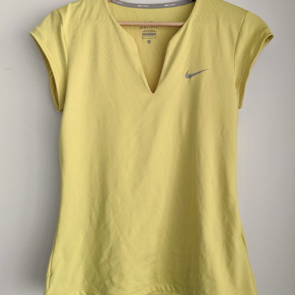 Nike Dri-fit Tennis shirt - Size M - yellow